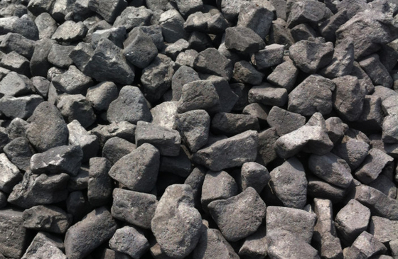 کم S درجه بالا کک بزرگ گرمای سوخت جامد 31000 Kj/Kg 8% خاکستر 80-120mm