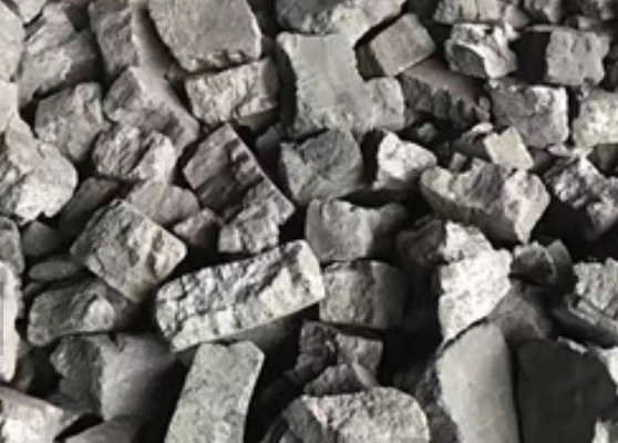 ماده معدنی کک ریخته گری دارای گواهی CCIC مورد استفاده در کوره های کوپولا با اندازه 120-220 میلی متر