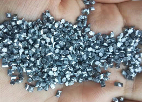 زنگ زدایی فلز آلیاژ فولاد برش سیم اندازه شات 2.0 میلی متر سختی 37HRC دقیقه